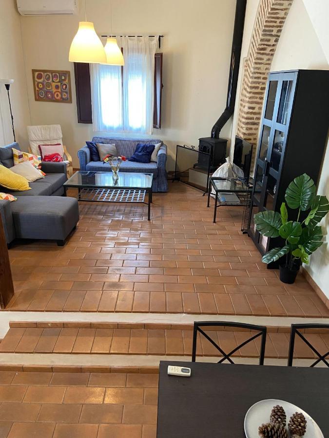 Duplex Con Piscina En Centro Cazalla カサジャ・デ・ラ・シエラ エクステリア 写真