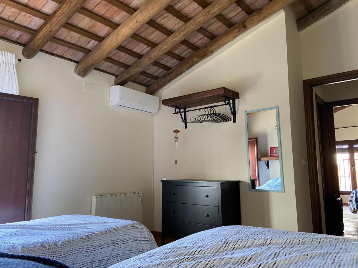 Duplex Con Piscina En Centro Cazalla カサジャ・デ・ラ・シエラ エクステリア 写真