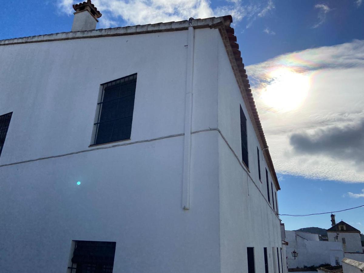 Duplex Con Piscina En Centro Cazalla カサジャ・デ・ラ・シエラ エクステリア 写真