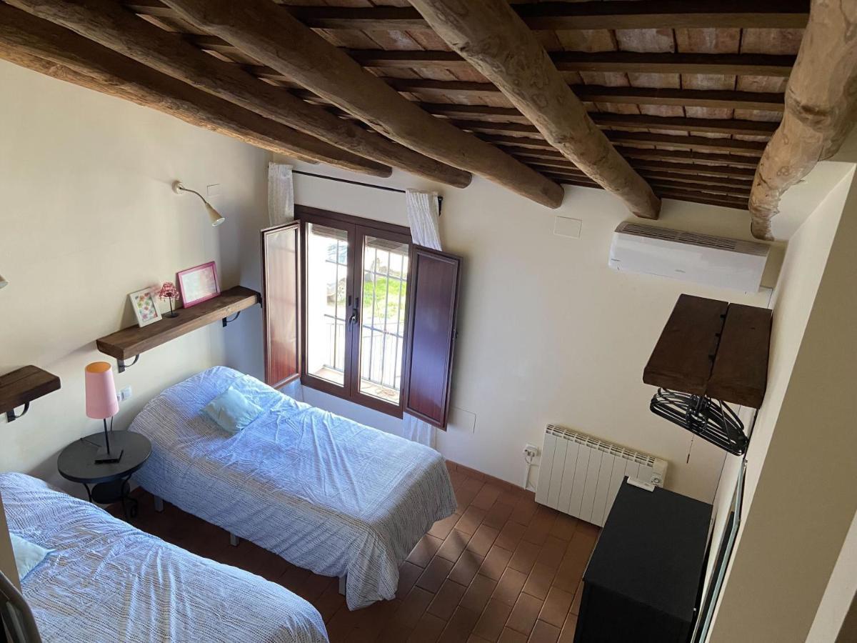 Duplex Con Piscina En Centro Cazalla カサジャ・デ・ラ・シエラ エクステリア 写真