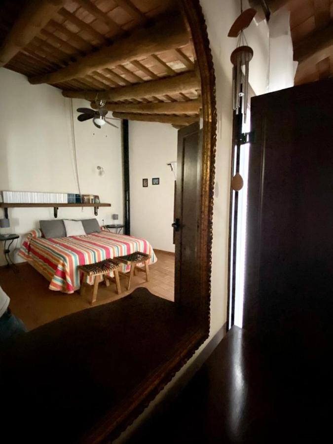 Duplex Con Piscina En Centro Cazalla カサジャ・デ・ラ・シエラ エクステリア 写真