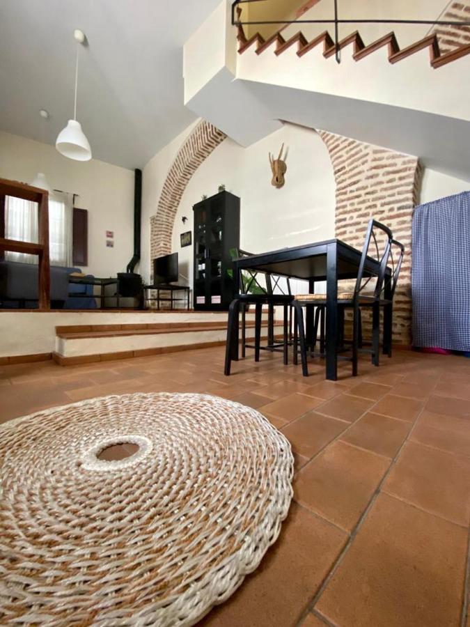 Duplex Con Piscina En Centro Cazalla カサジャ・デ・ラ・シエラ エクステリア 写真